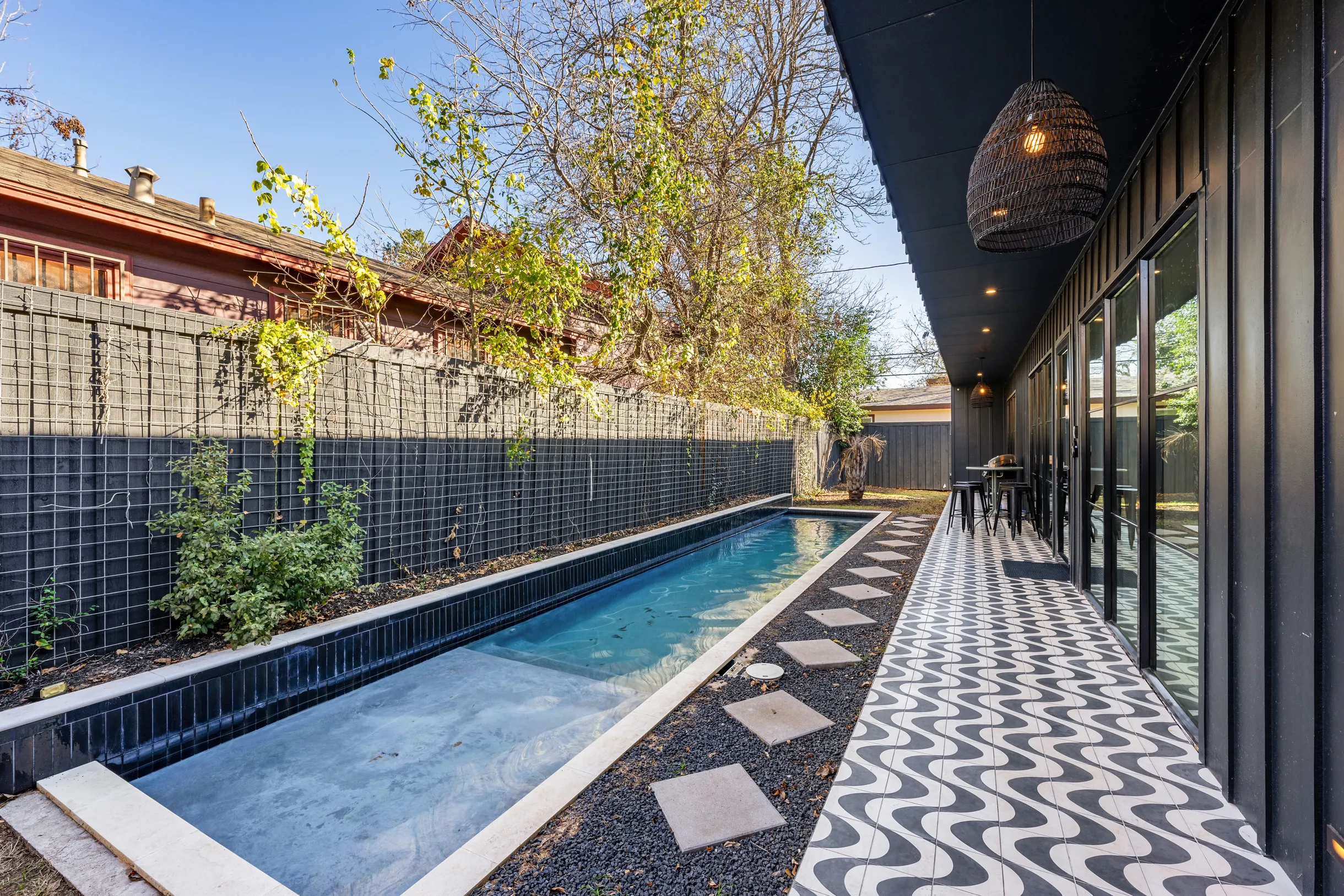 Wander Austin Oasis #54