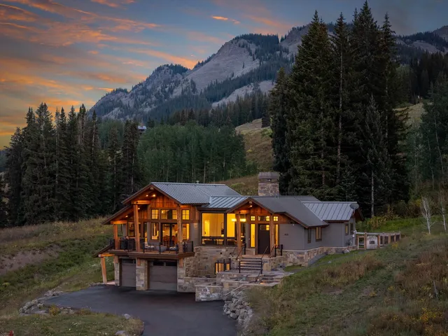 Wander Mount Crested Butte