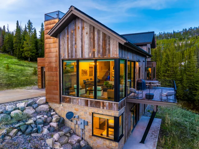 Wander Big Sky Basin