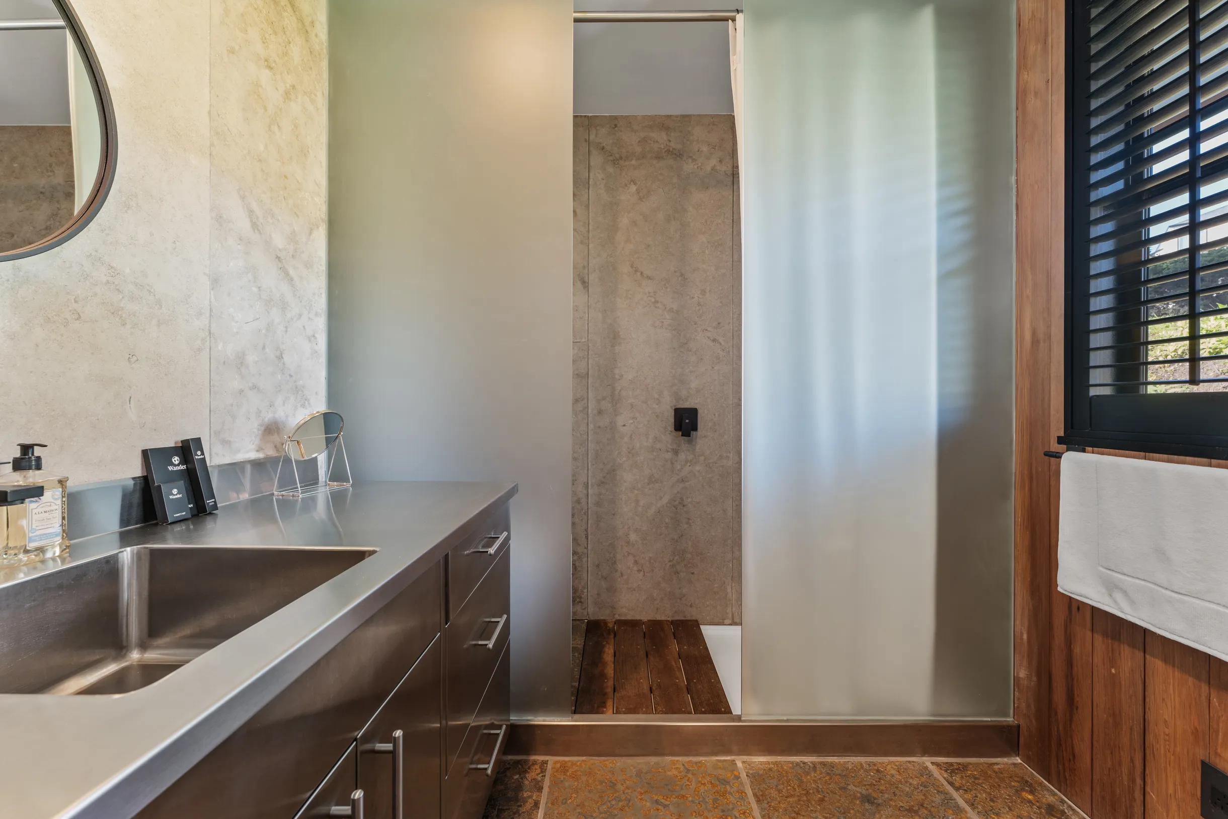 Wander Bodega Shoals #17