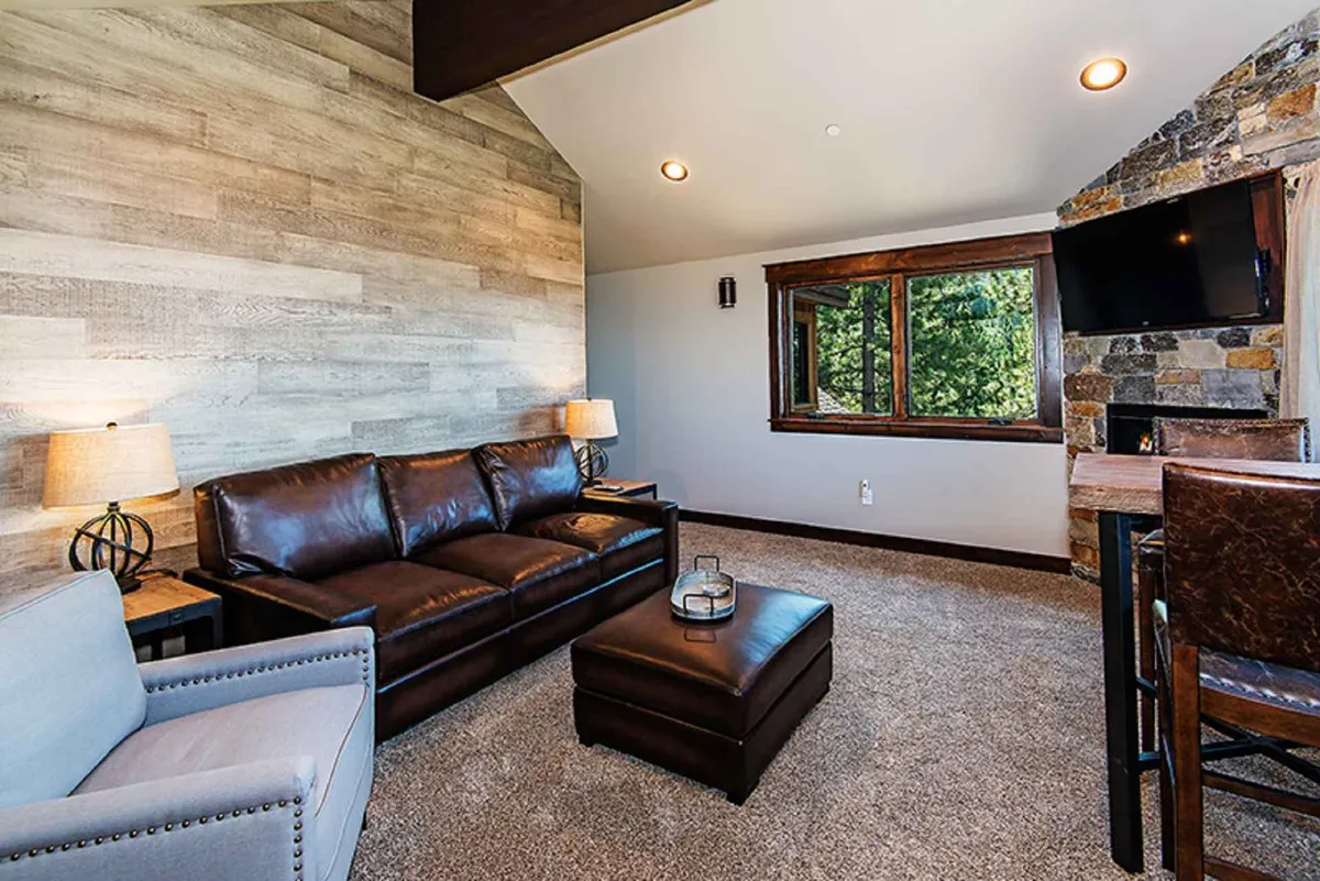 Wander Tahoe Cove #33