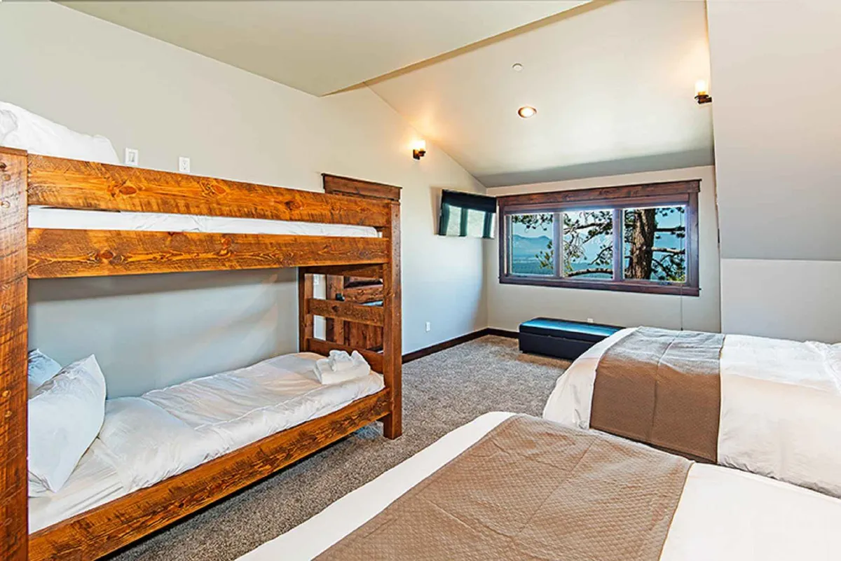 Wander Tahoe Cove #34