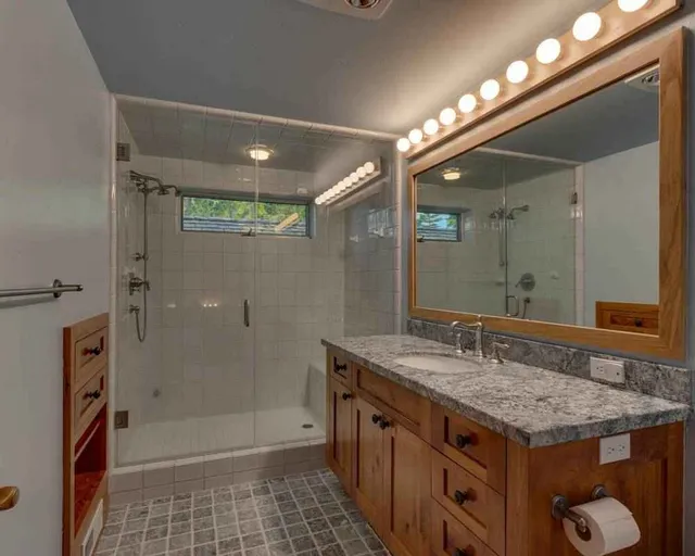 Wander Tahoe Hollow #6