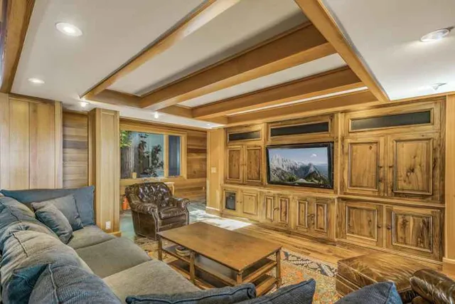 Wander Tahoe Hollow #13