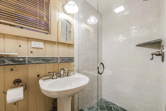 Wander Tahoe Hollow #26