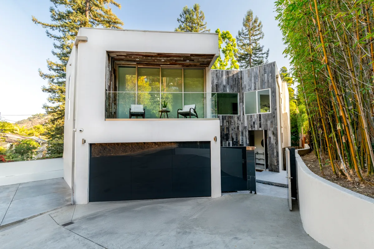 Wander Laurel Canyon