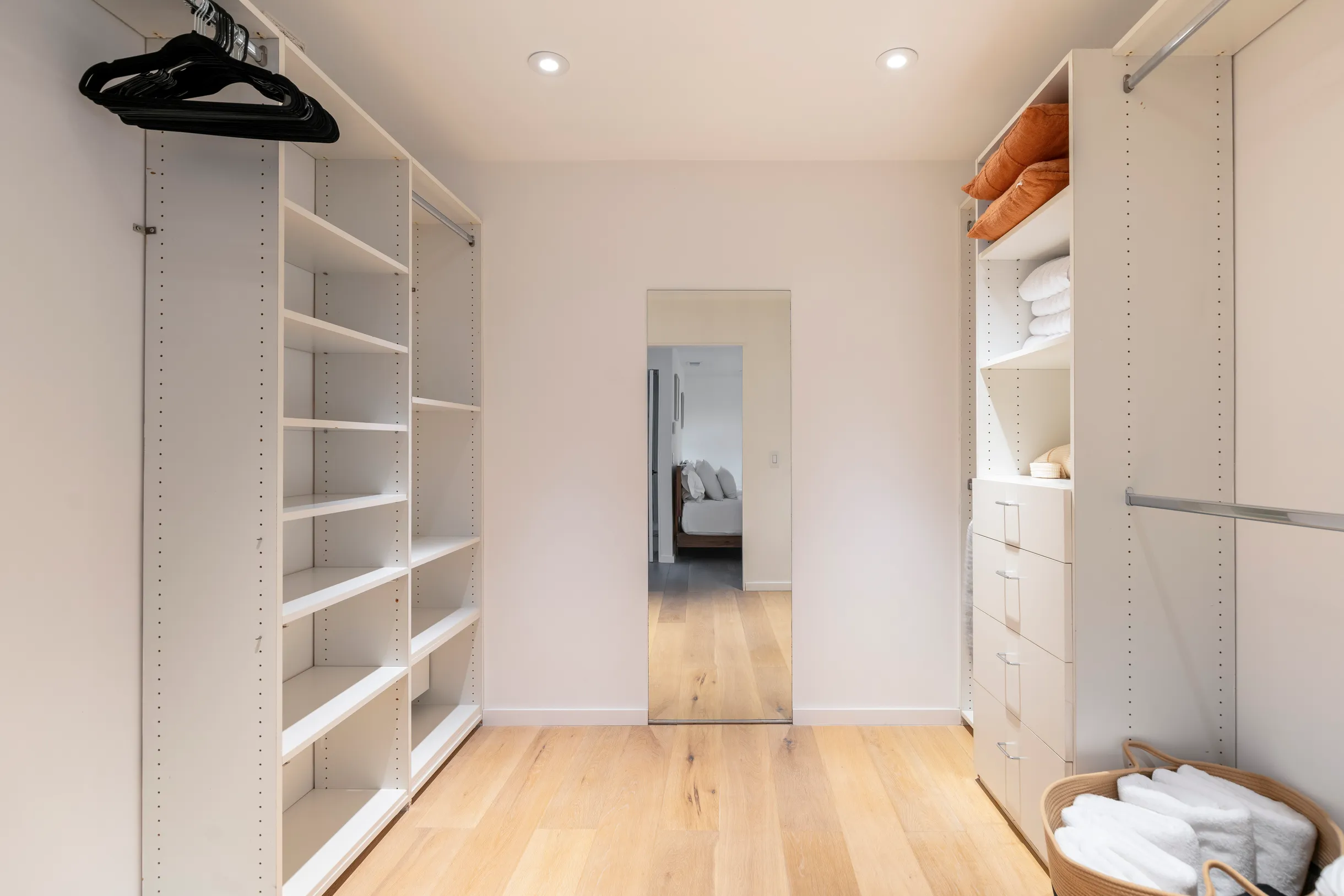 Wander Laurel Canyon #64