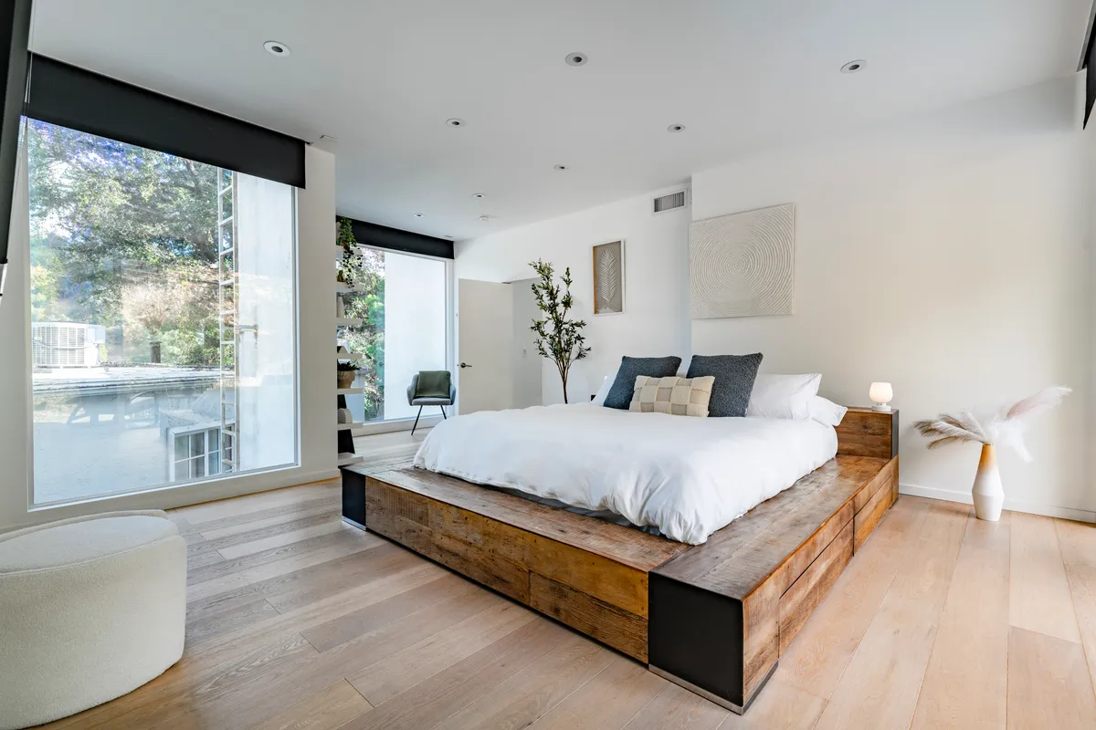 Bedroom 1 image