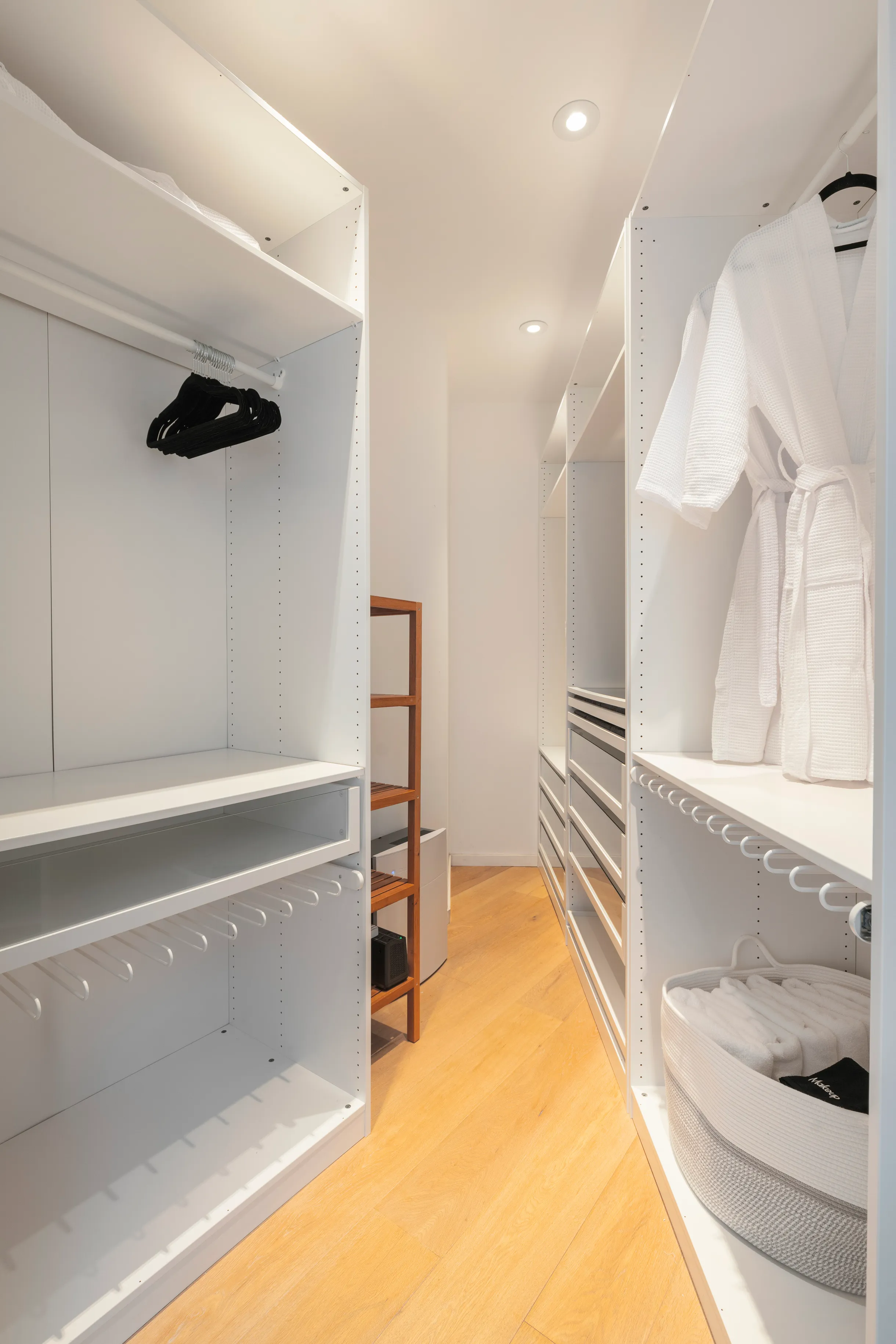 Wander Laurel Canyon #70