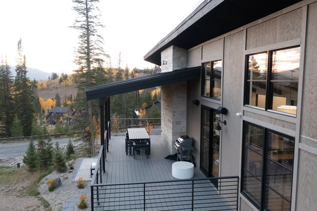 Wander Winter Park Grove