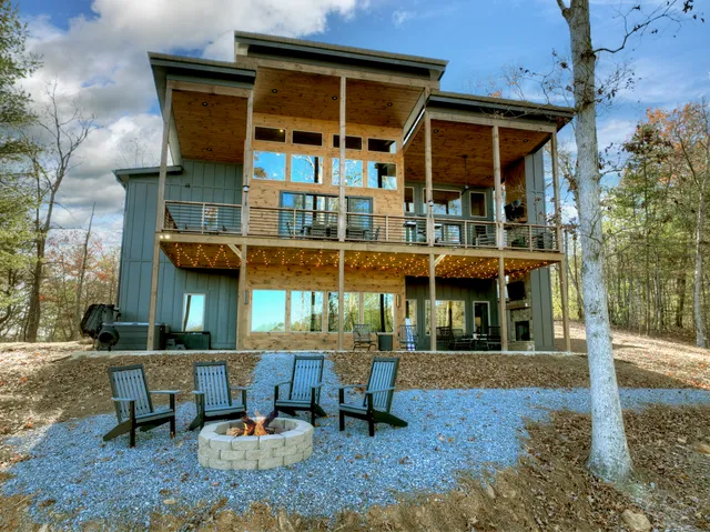 Wander Blue Ridge Stream