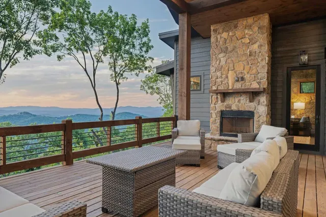 Wander Georgia Summit