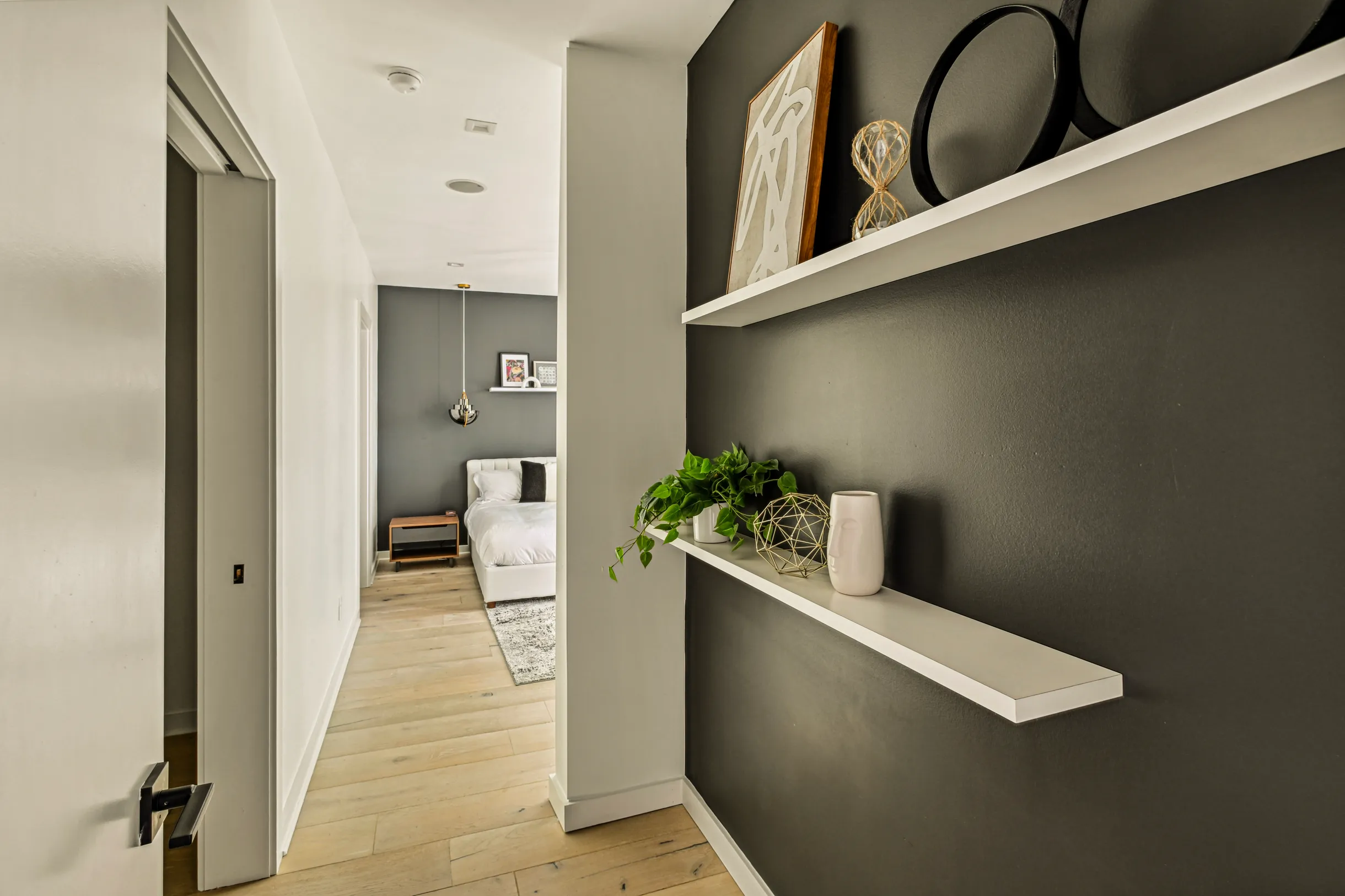 Wander Atlanta Showpiece #44