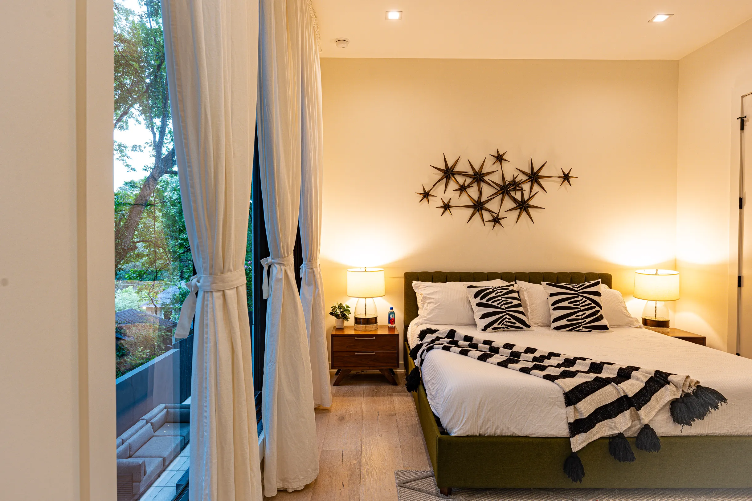 Wander Atlanta Showpiece #27