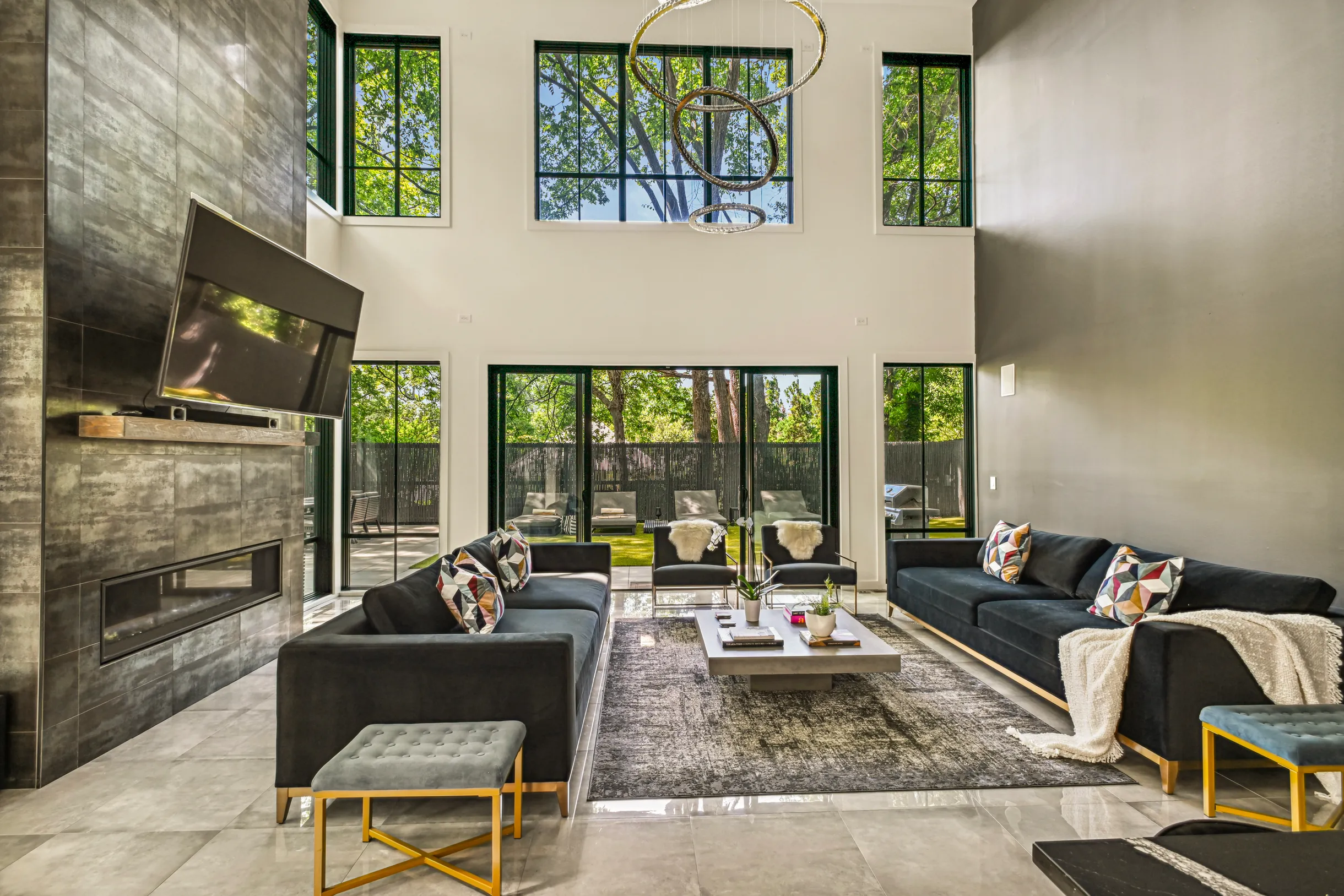 Wander Atlanta Showpiece #35