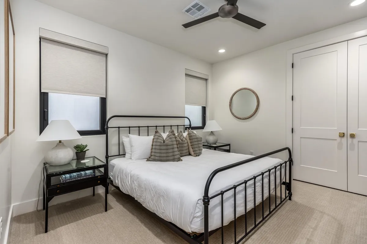 Bedroom 5 image