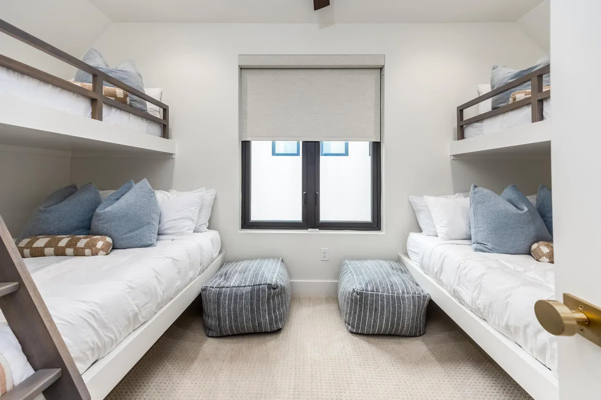 Bunk Bedroom 1 image