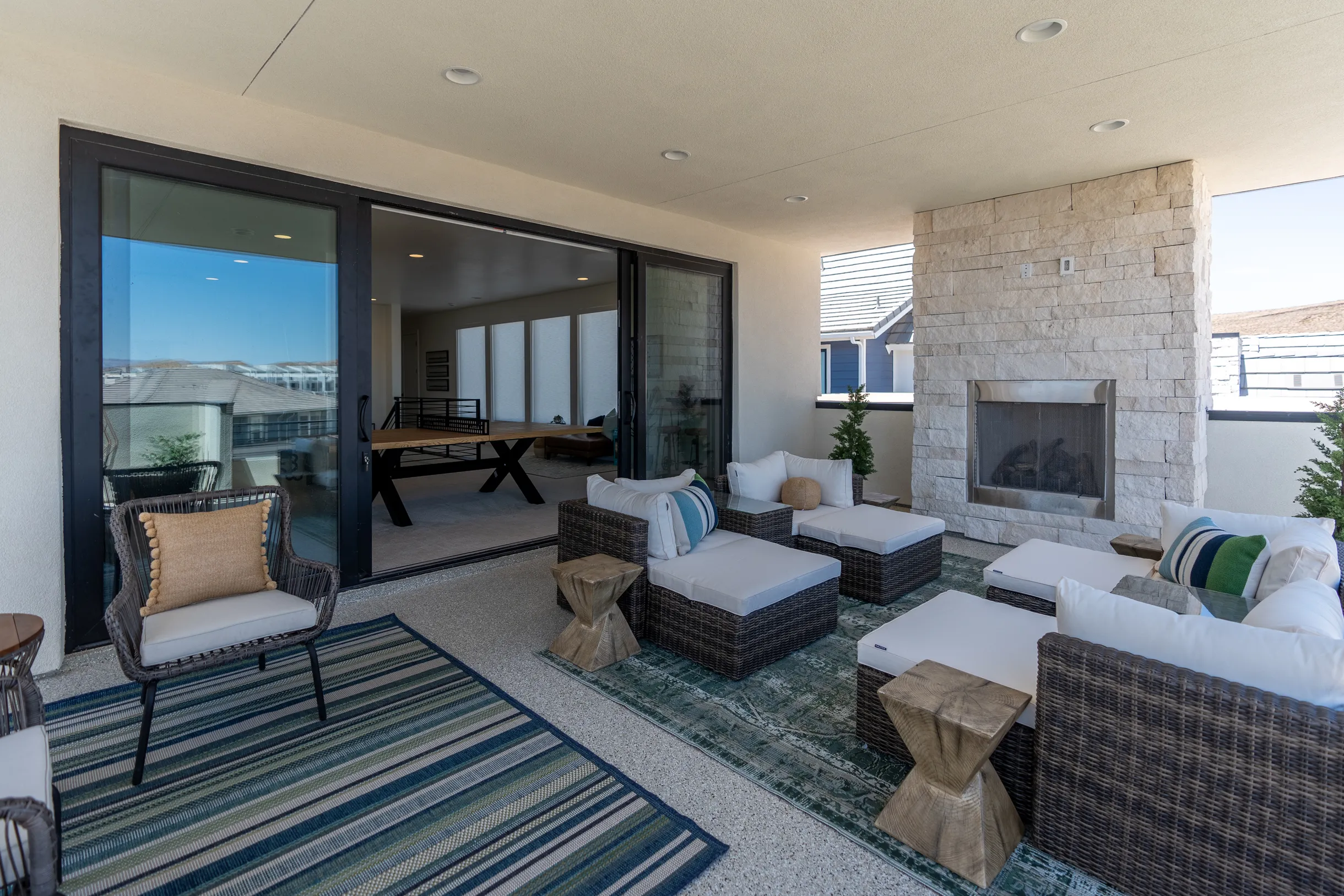 Wander St. George Cyan #68