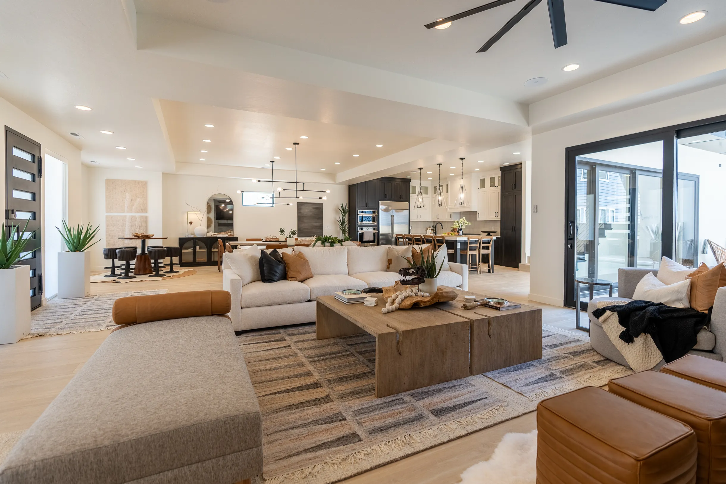 Wander St. George Cyan #75