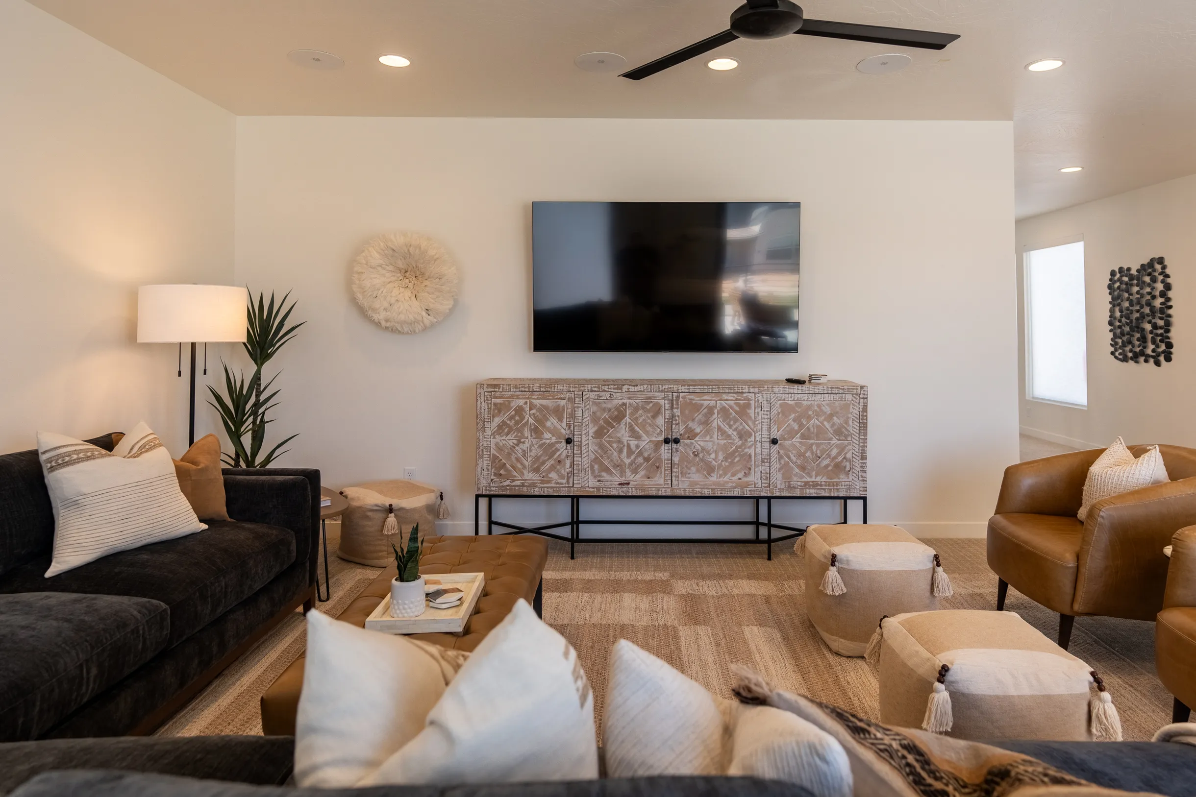 Wander St. George Cyan #6