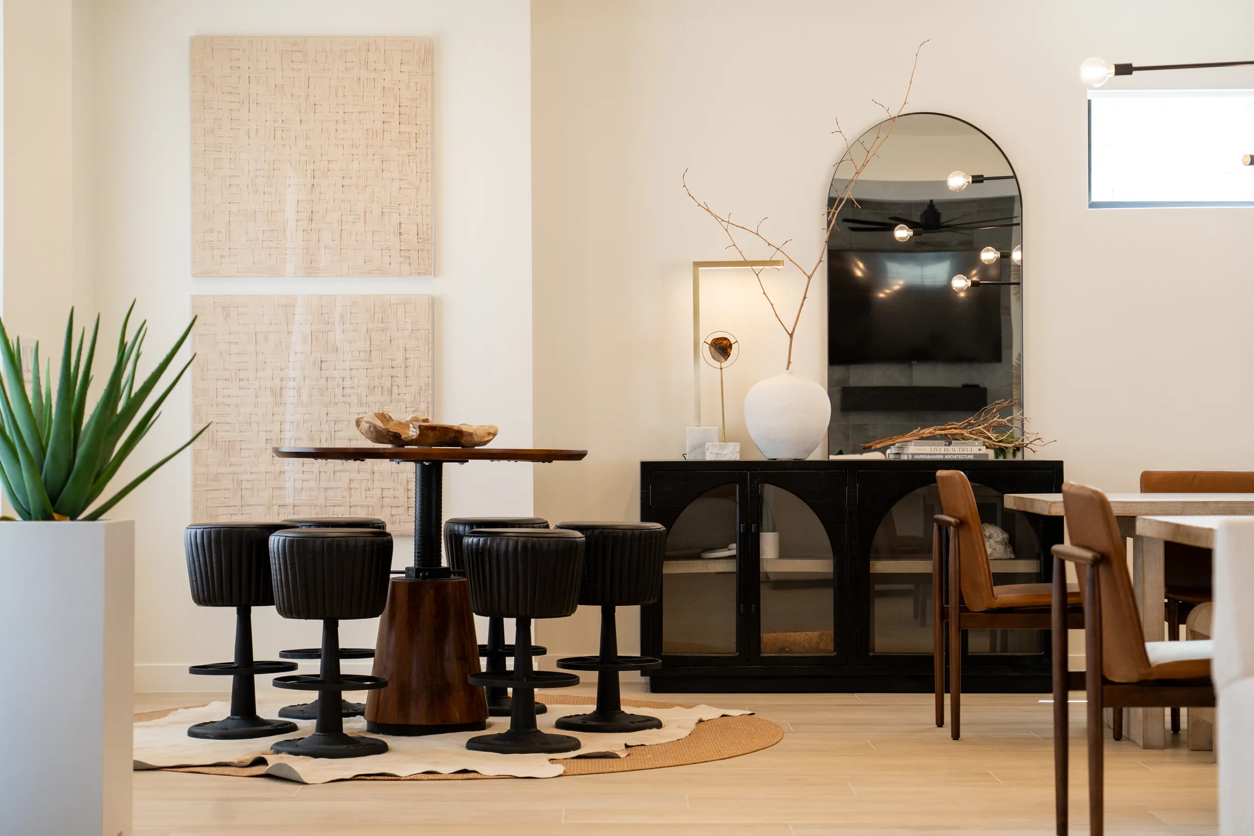 Wander St. George Cyan #82