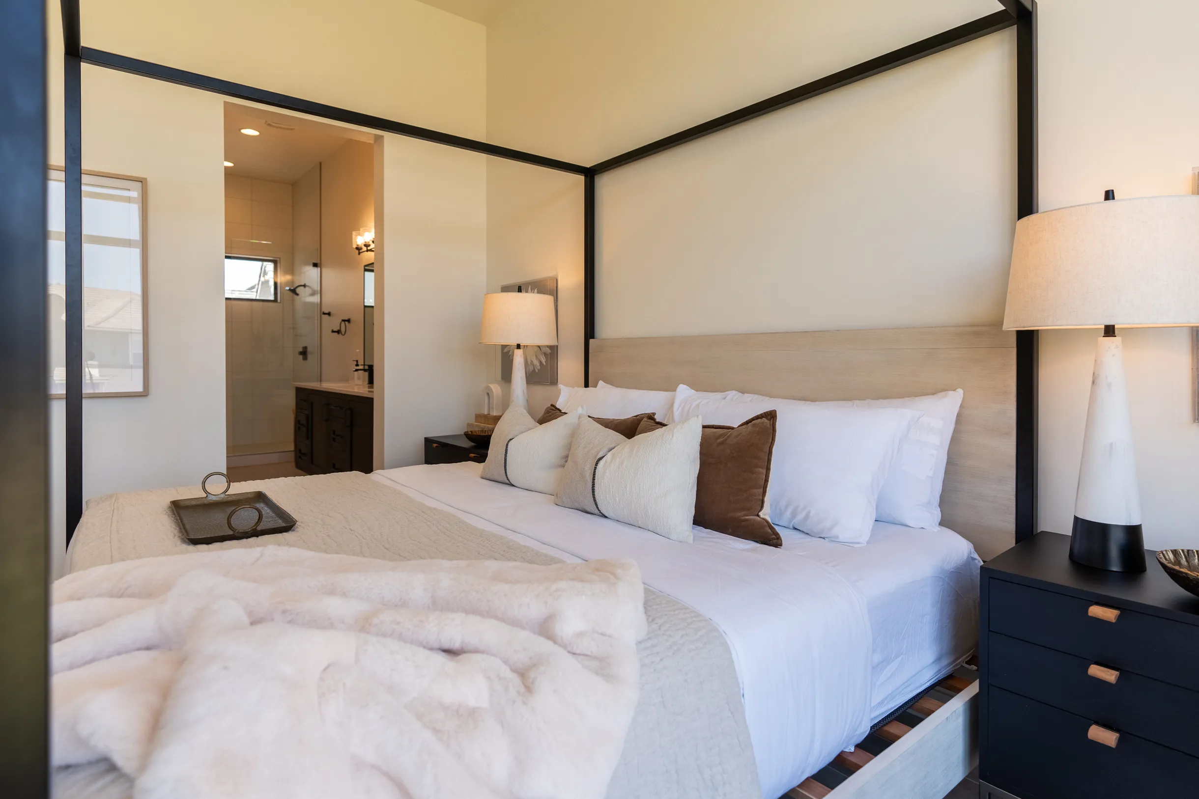 Wander St. George Cyan #57