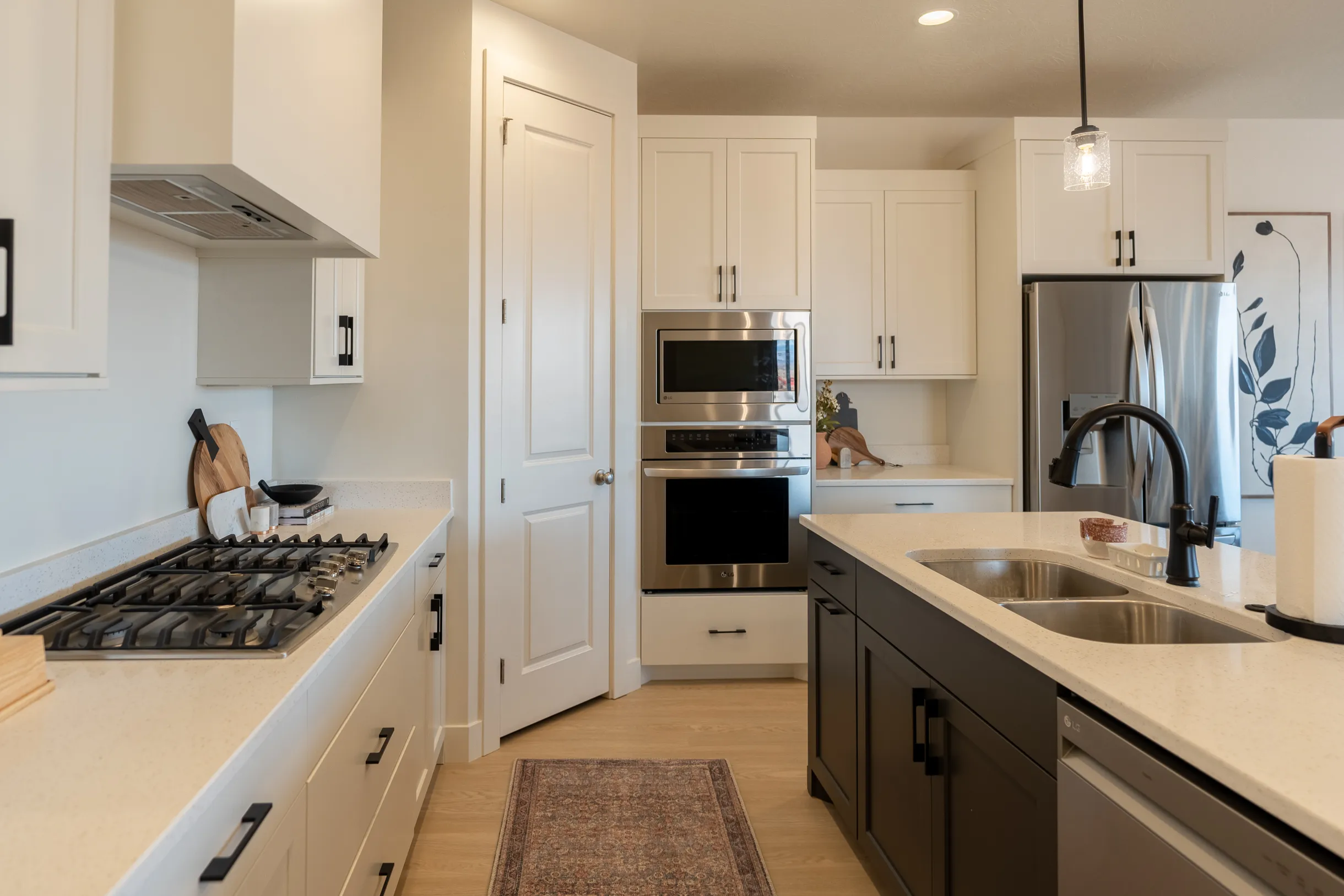 Wander St. George Spark #52