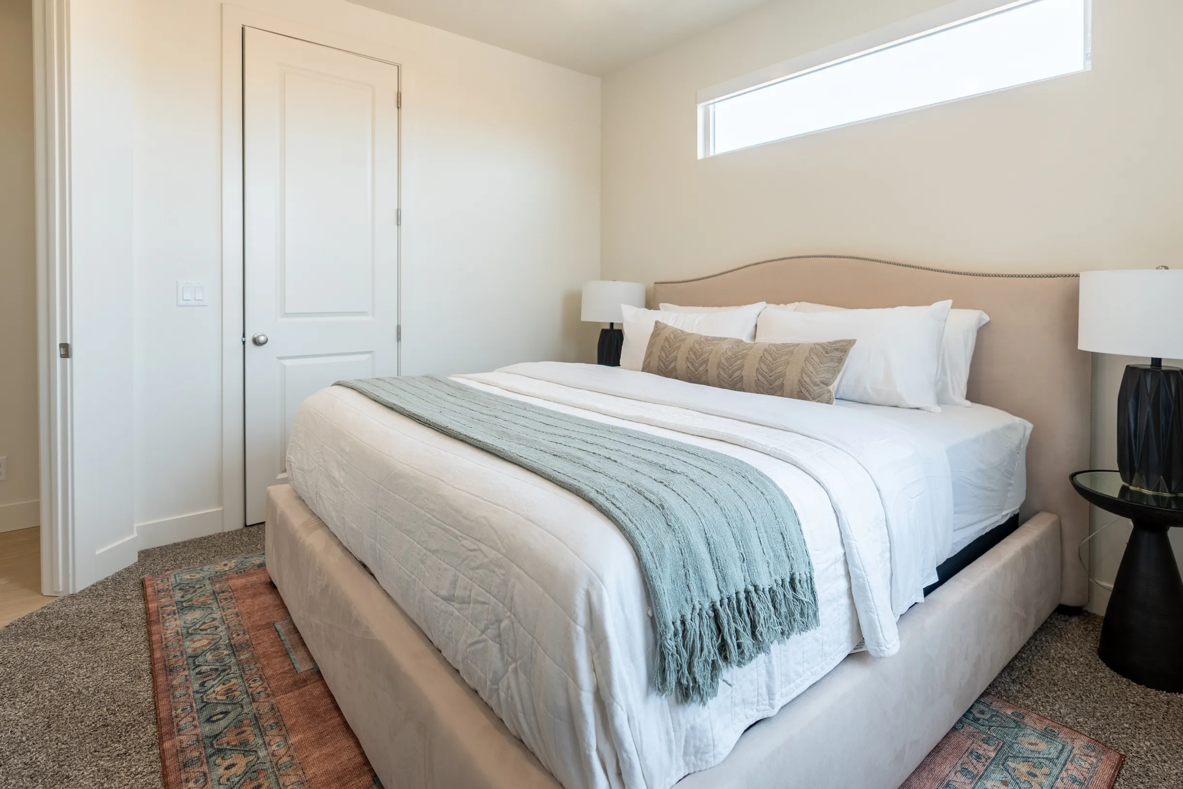 Wander St. George Spark #28