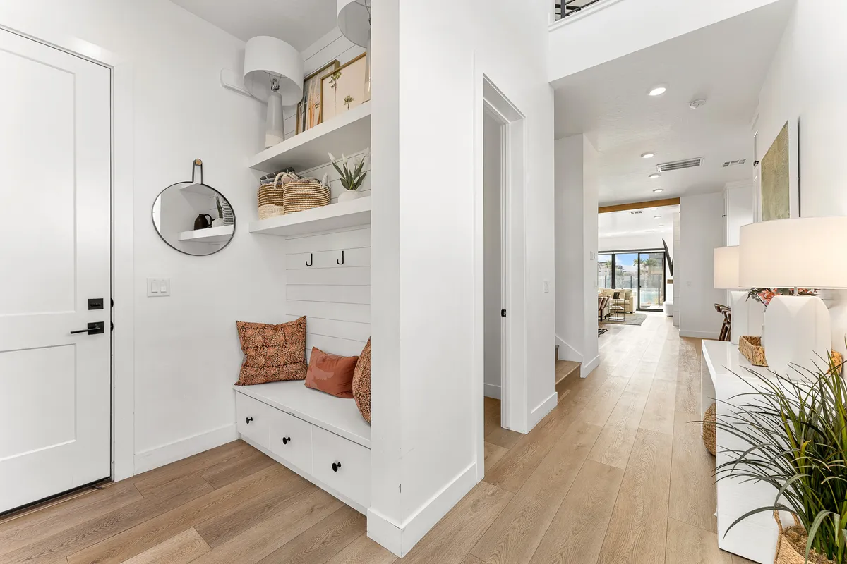 Wander St. George Horizon #14