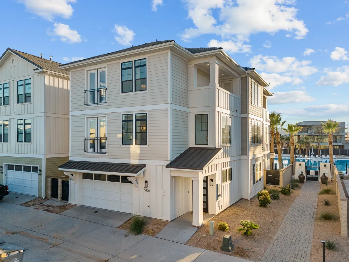 Wander St. George Horizon #61