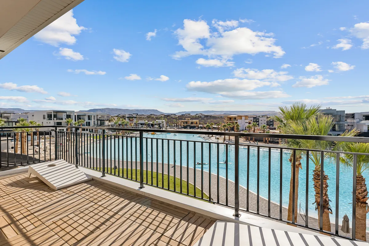 Wander St. George Horizon #15