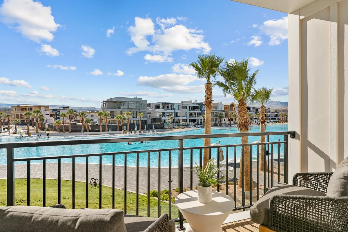 Wander St. George Horizon #38