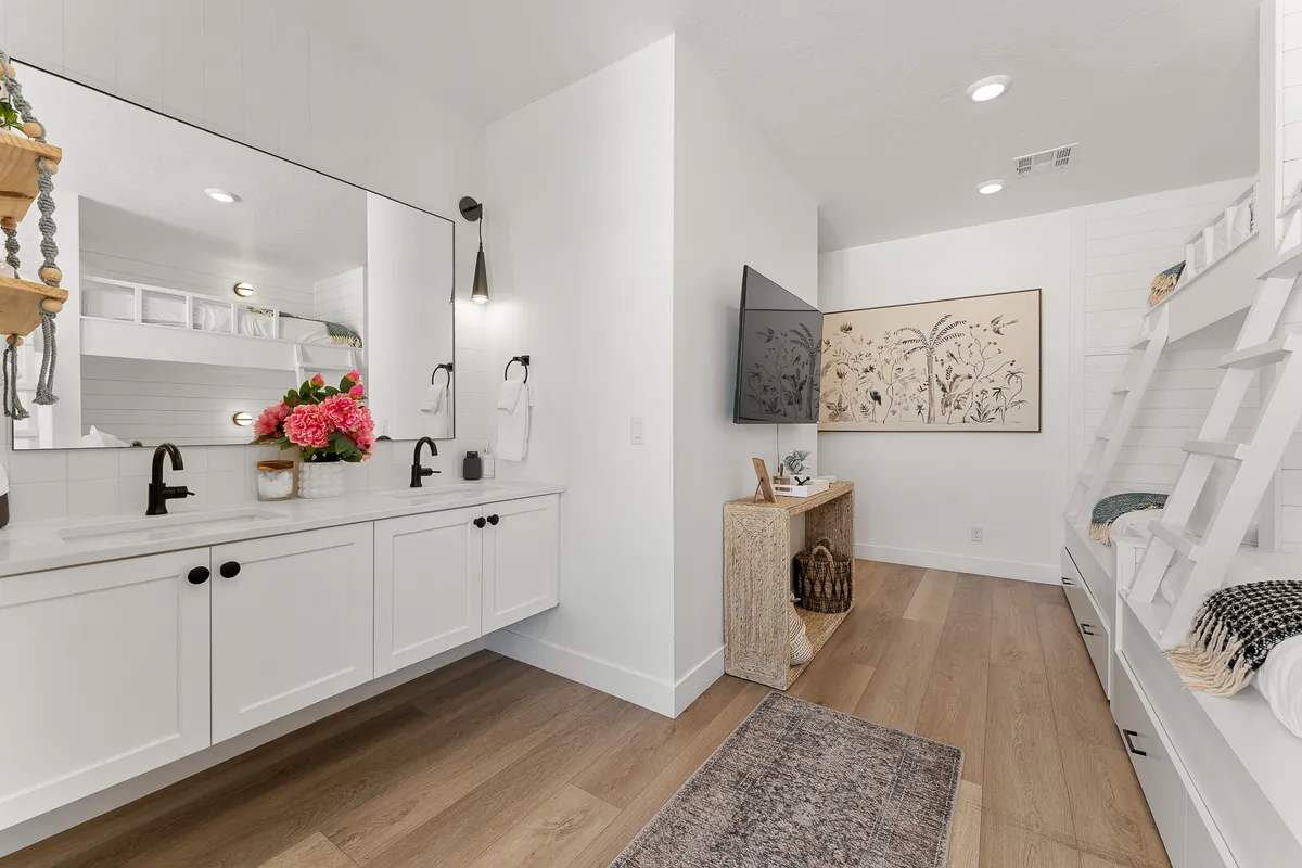 Wander St. George Horizon #21