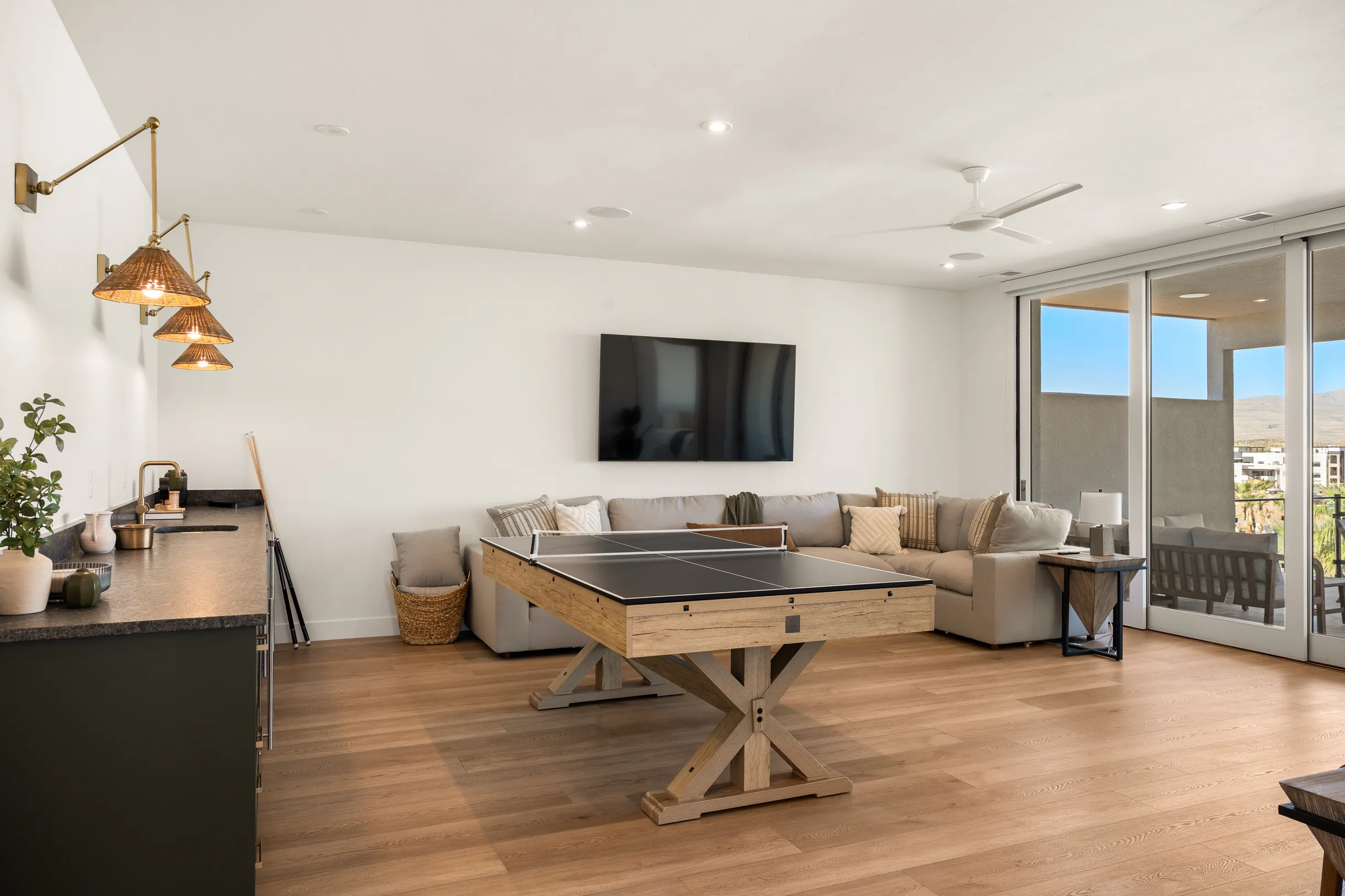 Wander St. George Glow #4