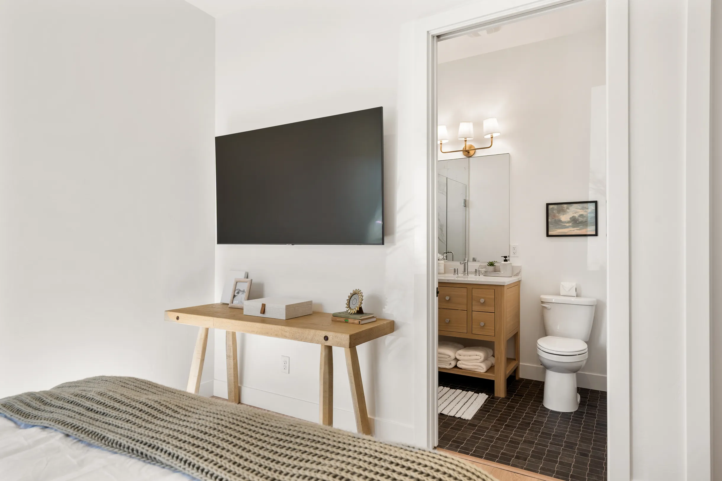 Wander St. George Glow #46