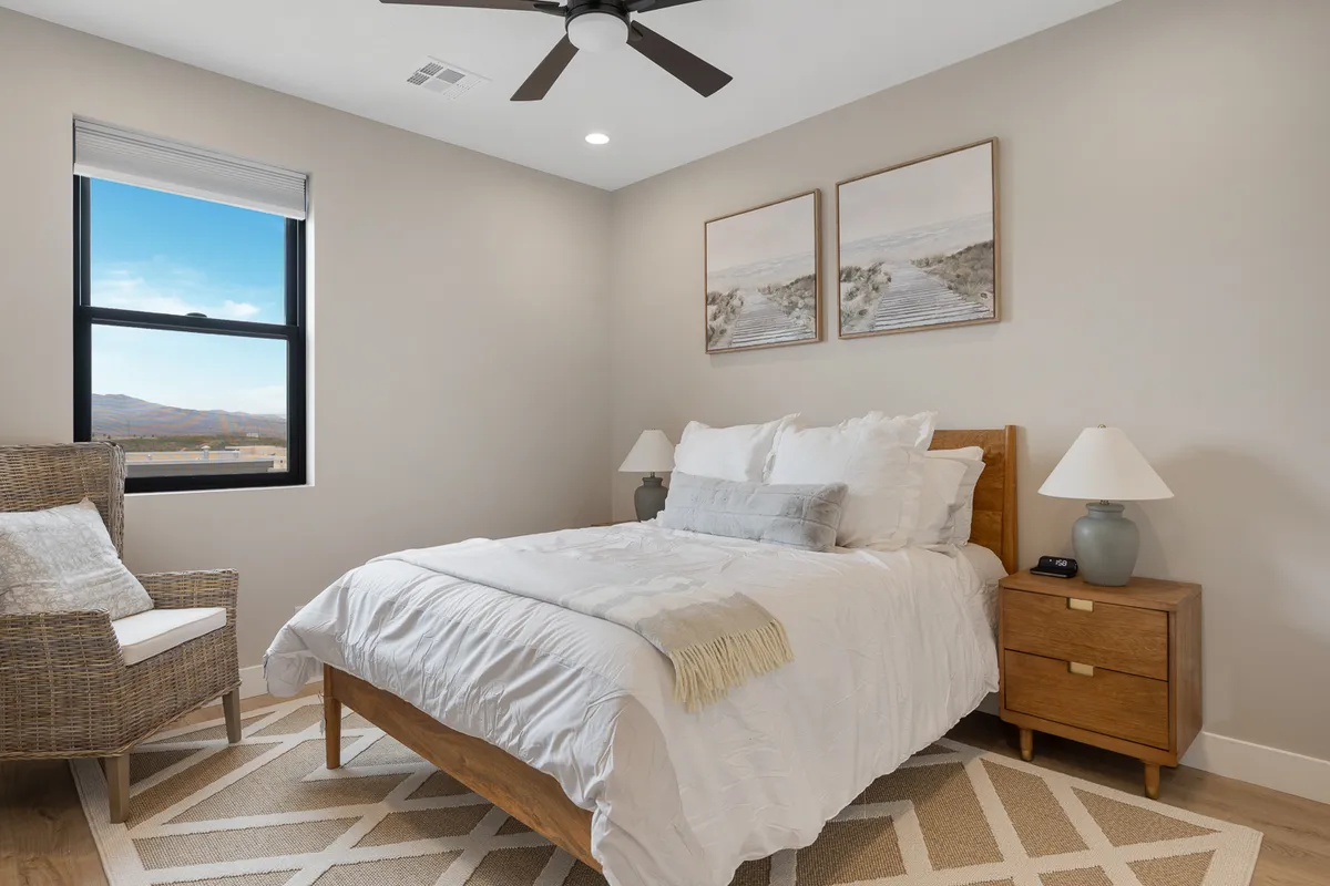 Bedroom 5 image