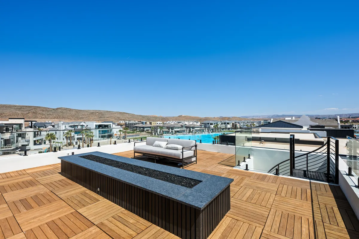 Wander St. George Sapphire