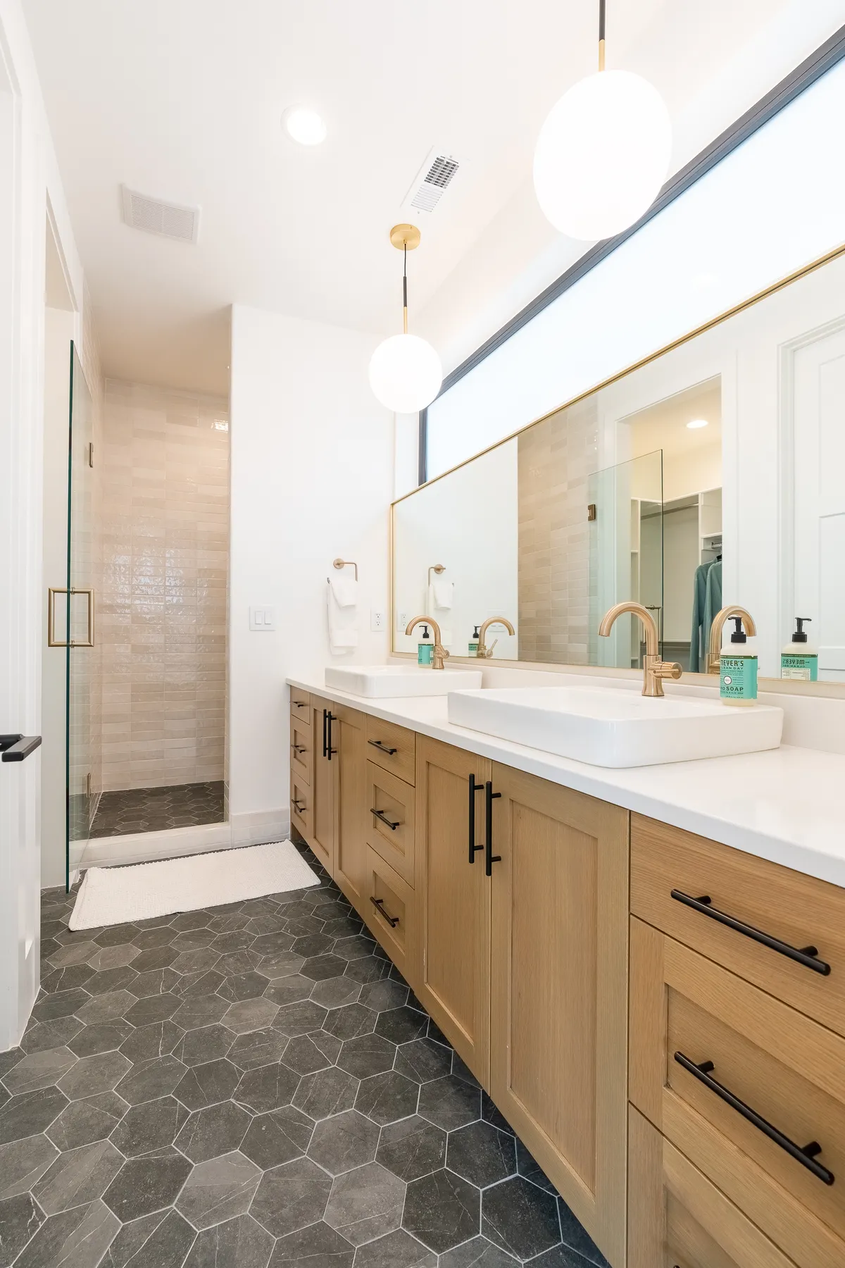 Wander St. George Oasis