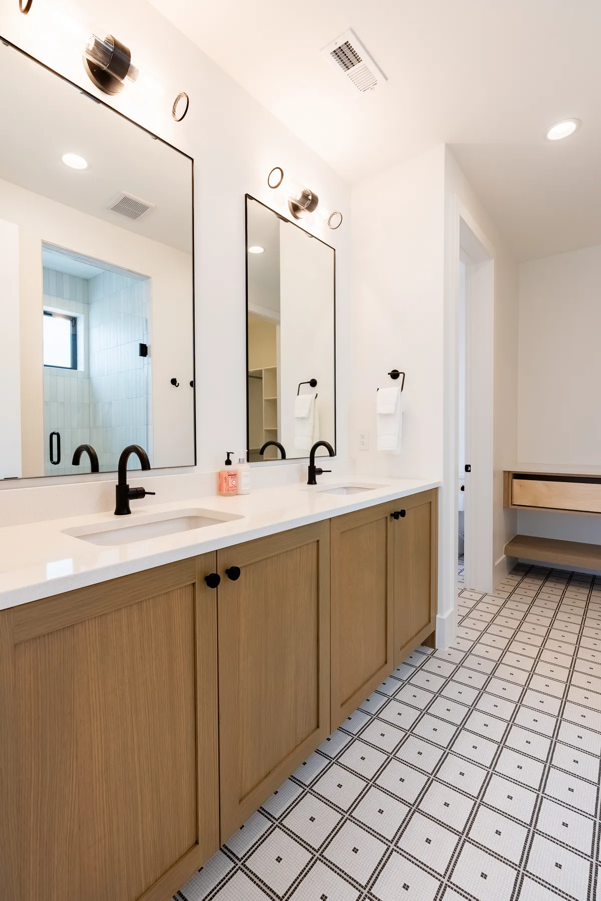 Wander St. George Oasis