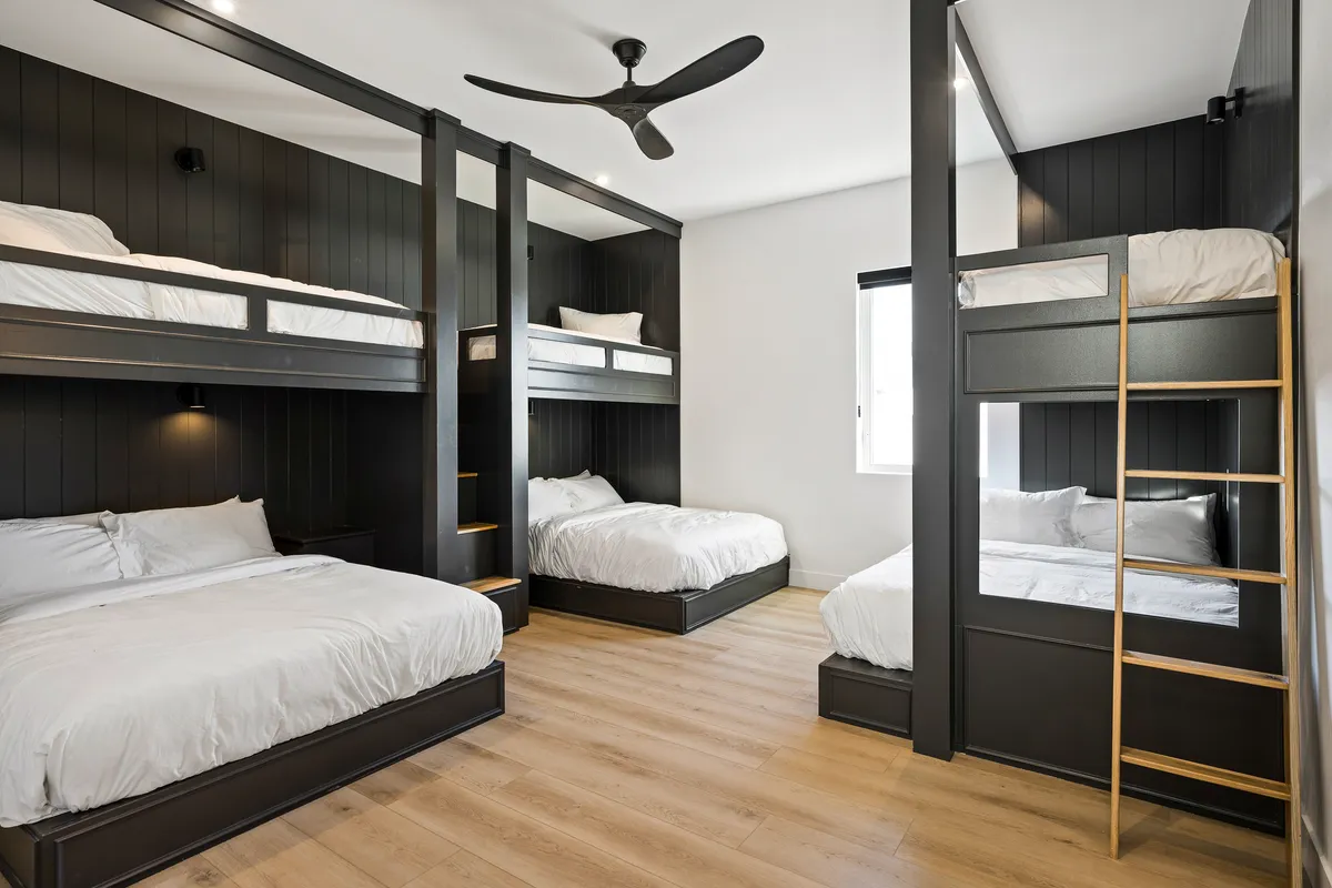 Bunk Bedroom 2 image