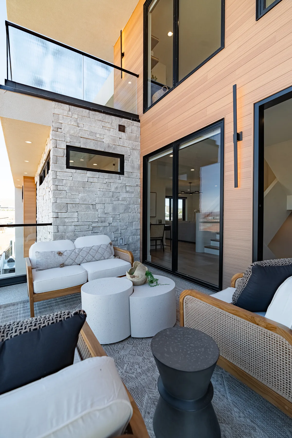 Desert Sapphire by Ember Stays #6