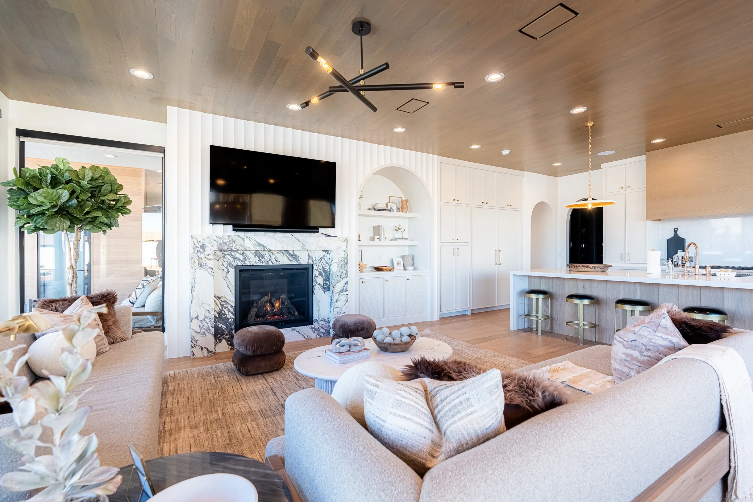 Desert Sapphire by Ember Stays #32