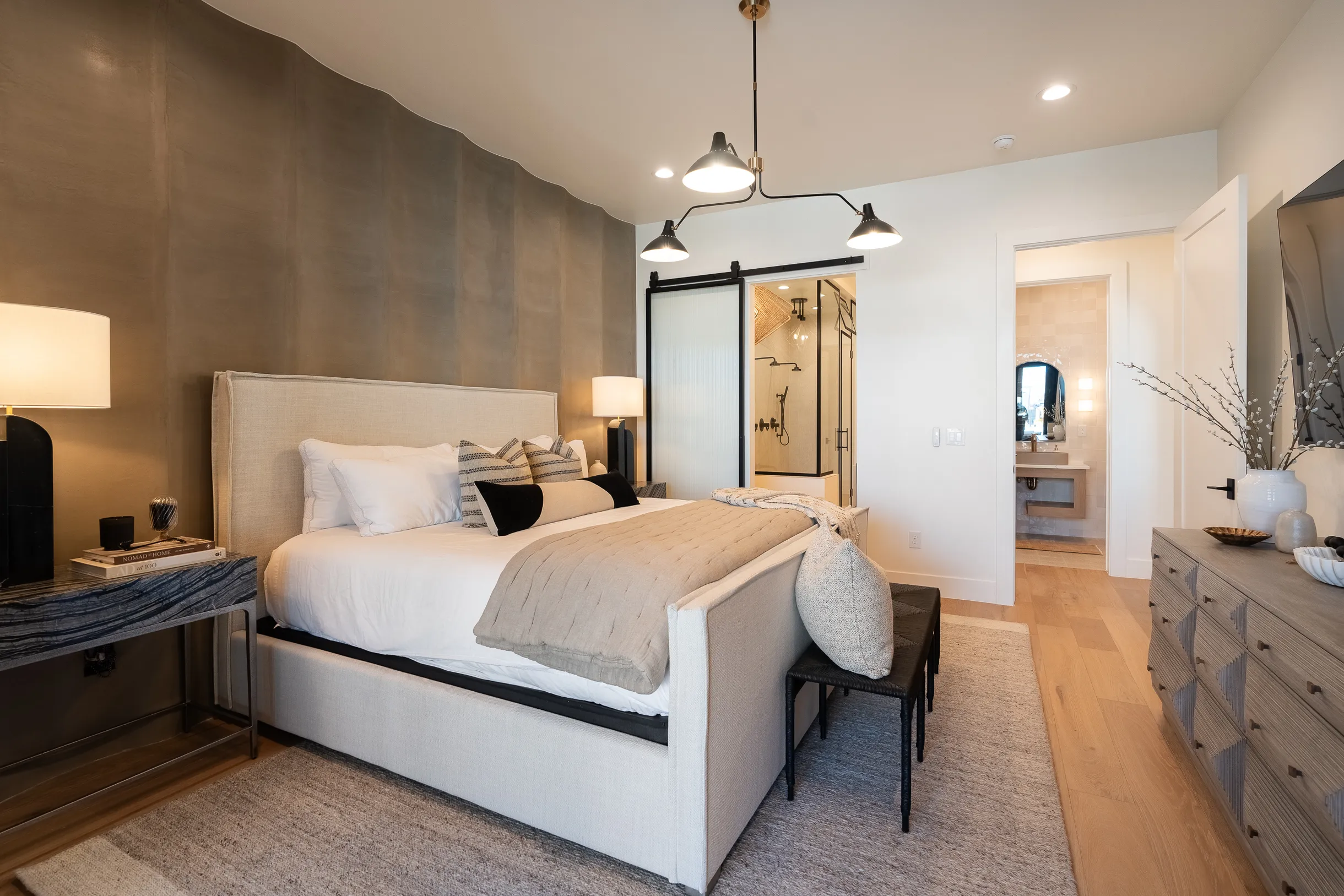 Desert Sapphire by Ember Stays #38