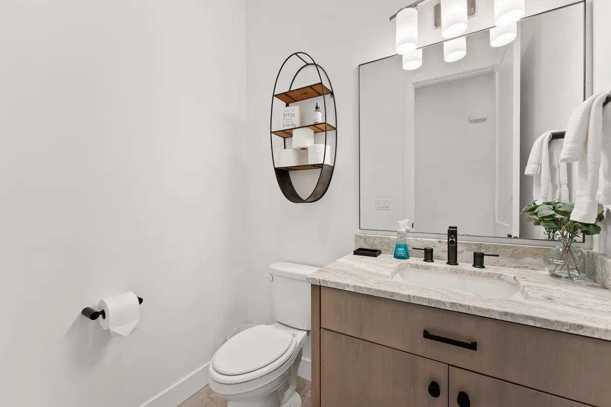 Wander St. George Serenity