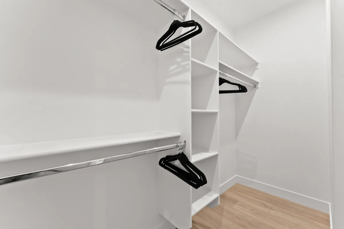 Wander St. George Serenity #51