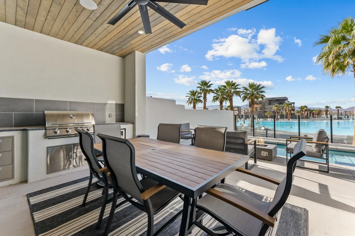 Wander St. George Serenity #44