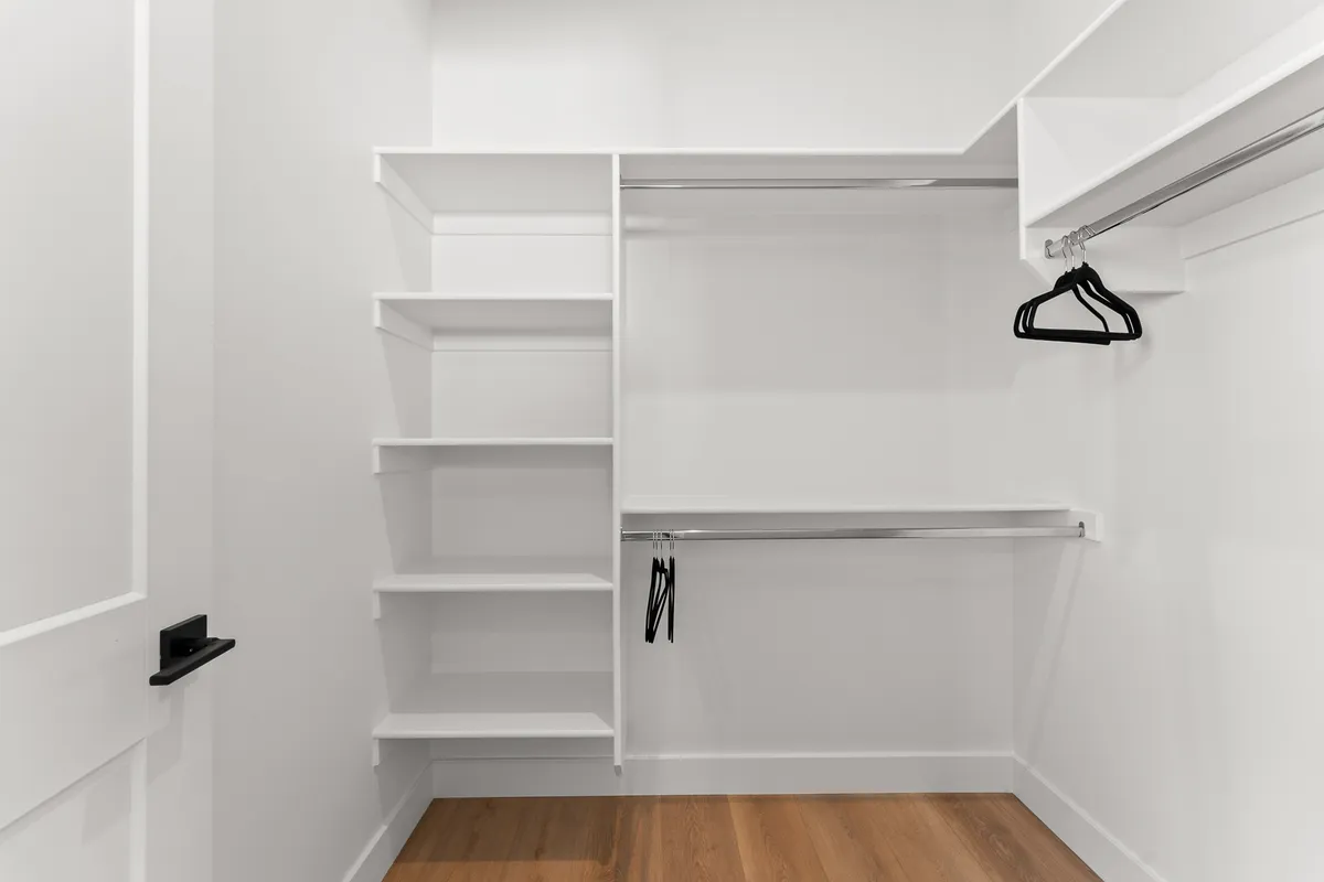 Wander St. George Serenity #56