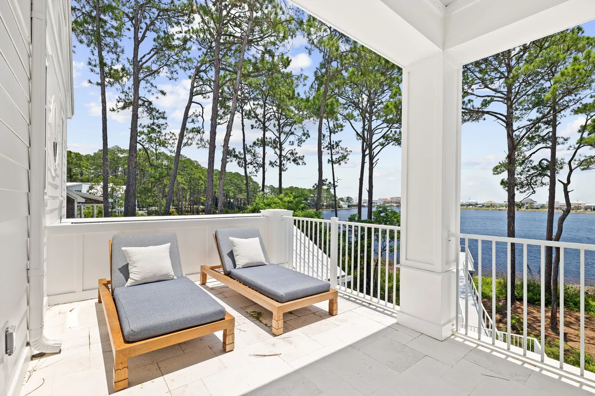 Wander Santa Rosa Pearl #33