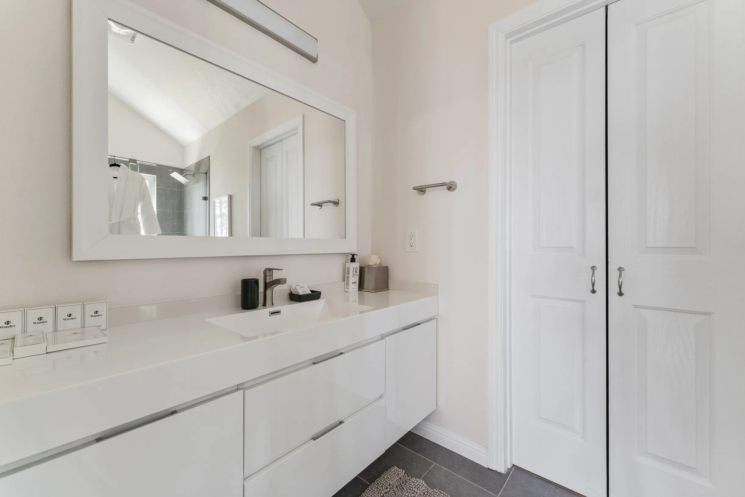 Wander Anchor Bay #15