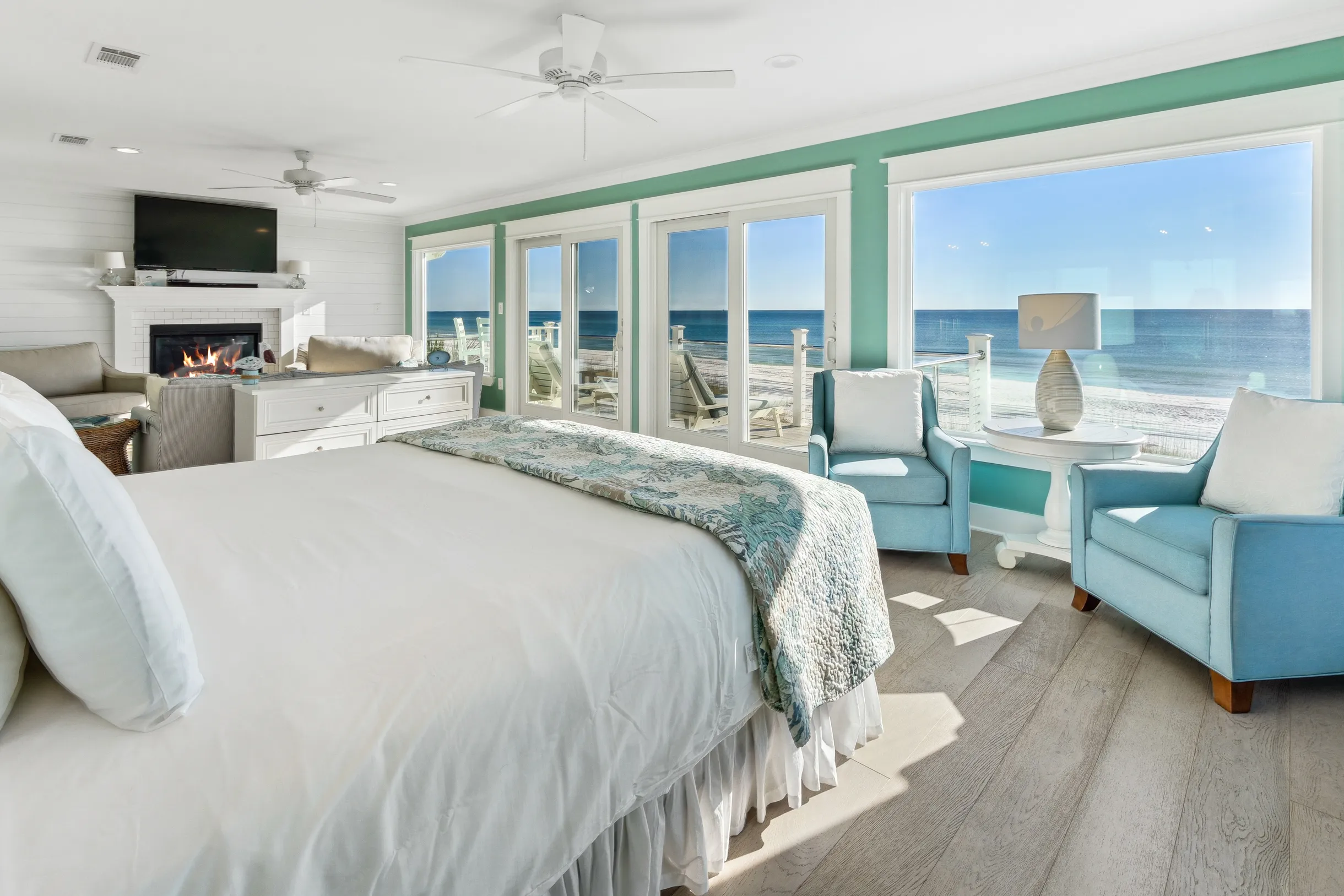 Wander Emerald Cove #40